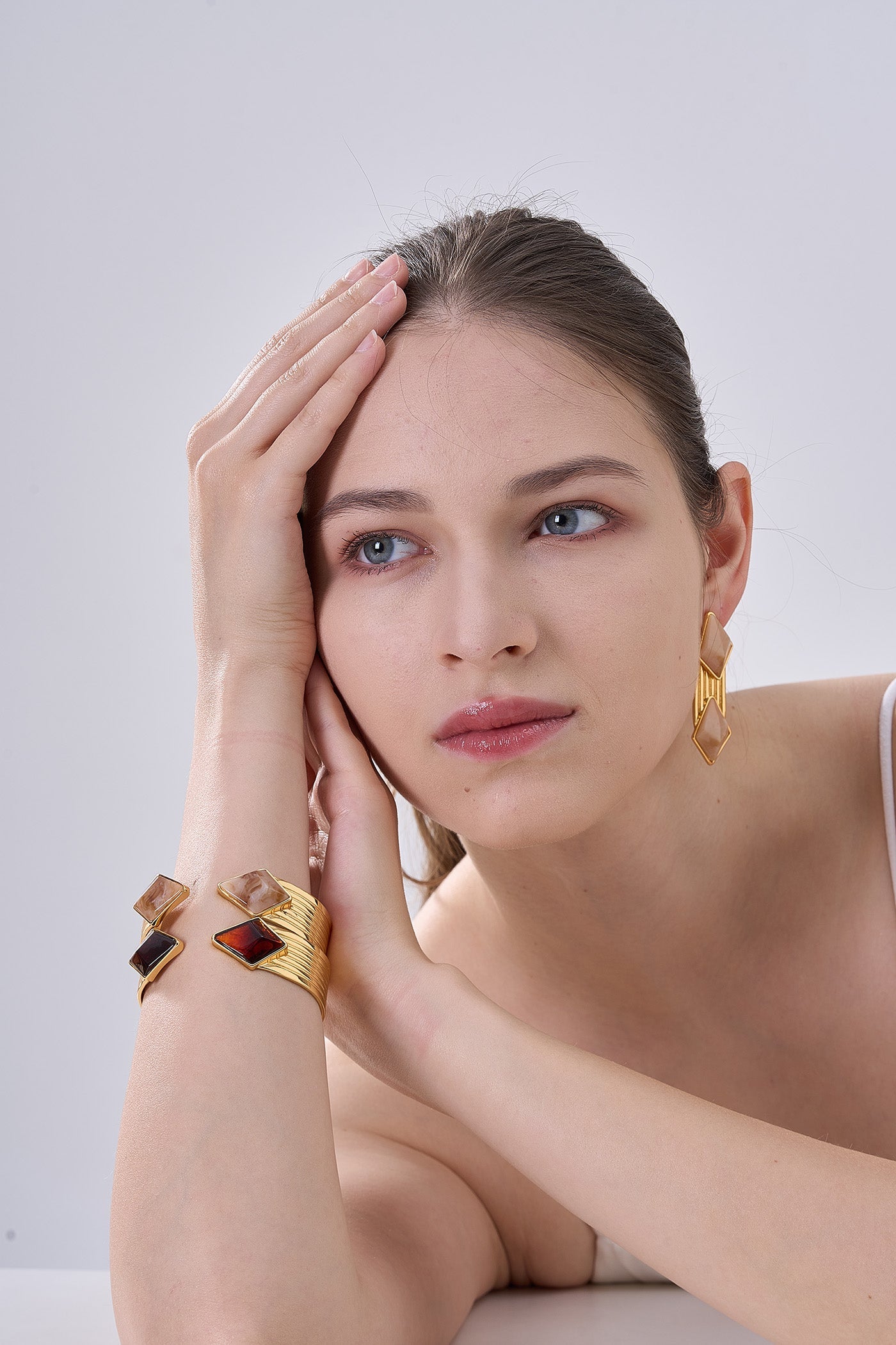 Ozima Earrings RUAHH