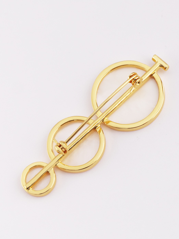 Reba Brooch Ruahh