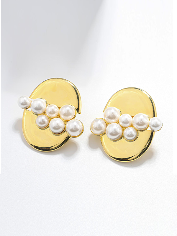 Millie Pearl Cluster Oval Studs (Pre-order) (Copy) Ruahh