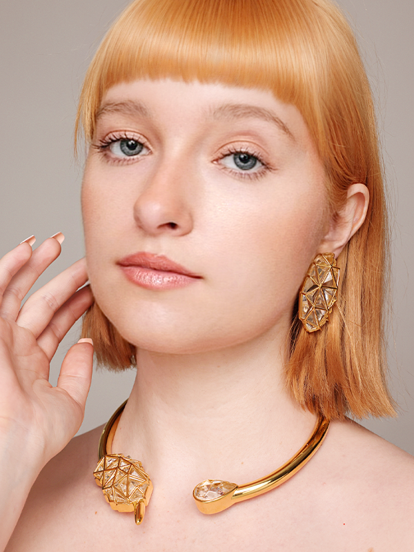 NAEMA Collar Necklace