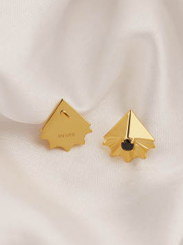 Priya Studs Earrings